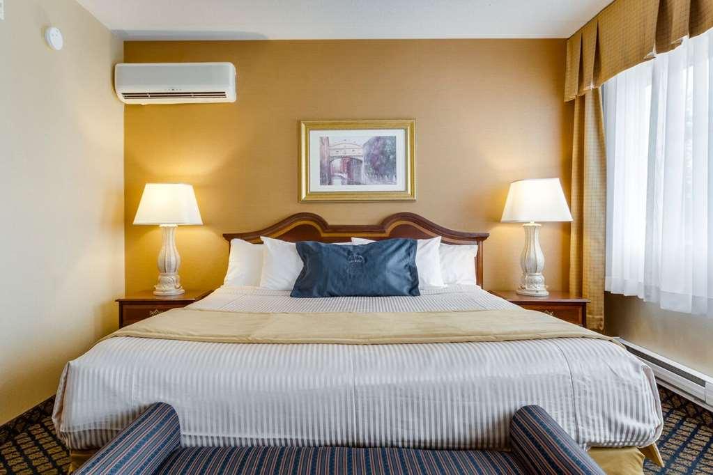 Monte Carlo Inn Vaughan Suites Ngoại thất bức ảnh