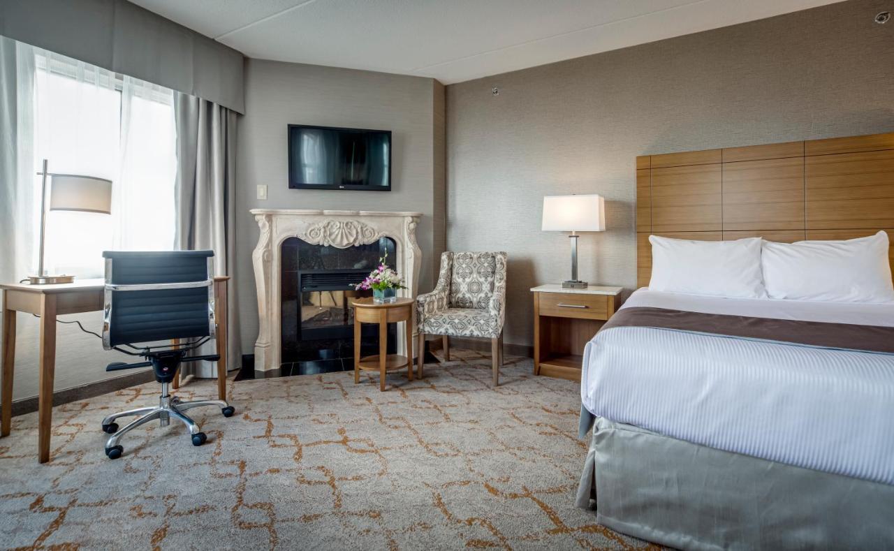 Monte Carlo Inn Vaughan Suites Ngoại thất bức ảnh